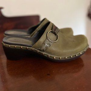 ECCO Leather Clog